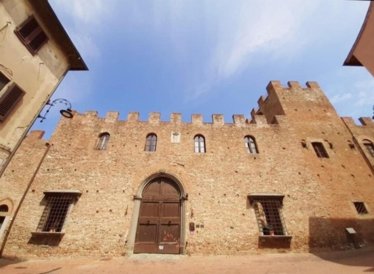 Ferienwohnung Palazzo Stiozzi Ridolfi Certaldo Exterior foto